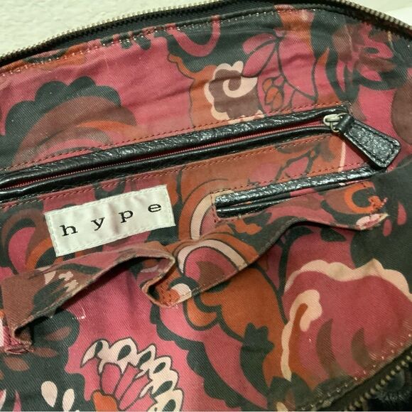 Hype Women's Black Soft Leather Studded Tote Satchel hobo bag - Picture 12 of 15